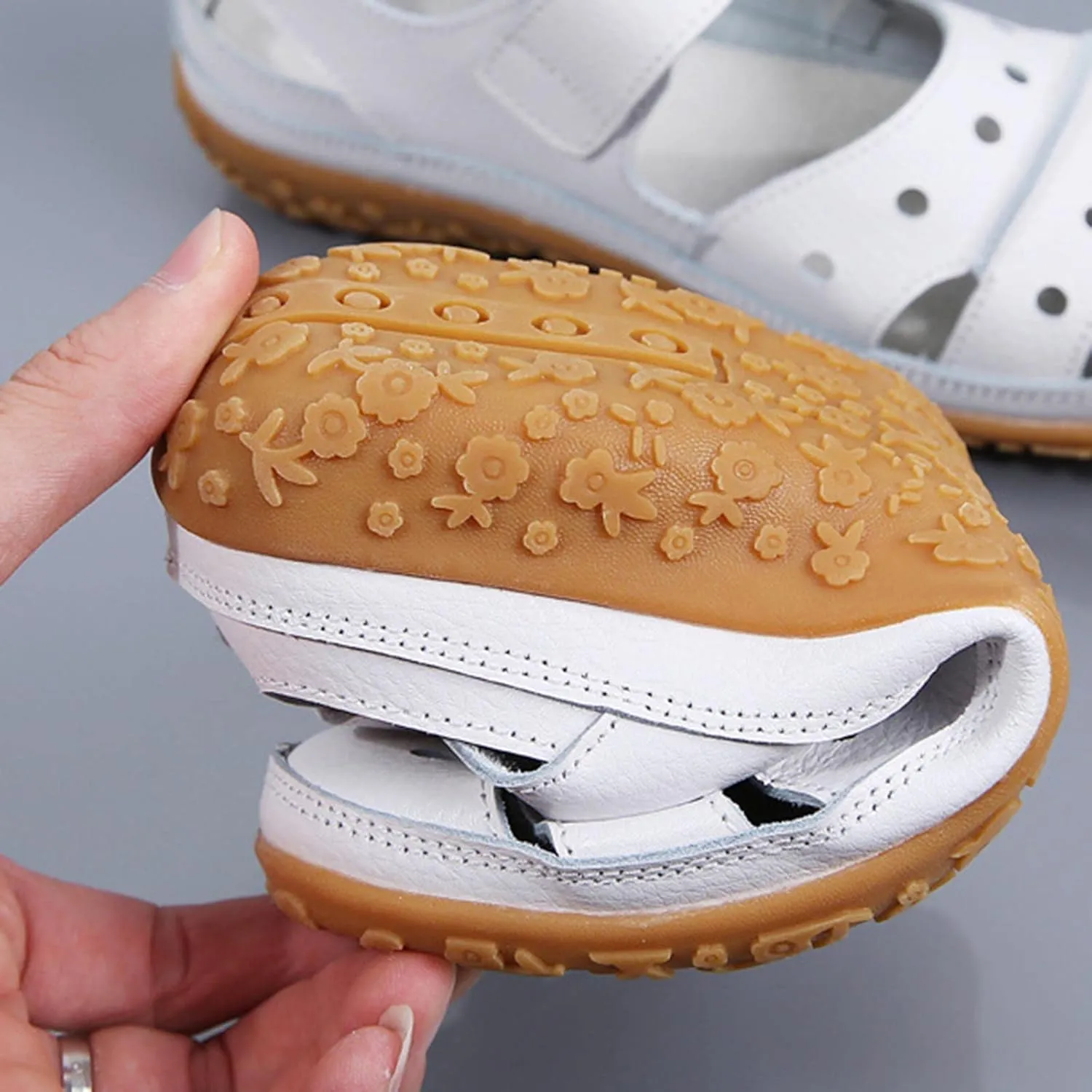 oiangi Womens Sandals Comfortable Wedge Sandals Summer Casual Hollow Hole Closed Toe Hook and Loop Sandals Lightweight Outdoor Non-Slip Ladies Shoes