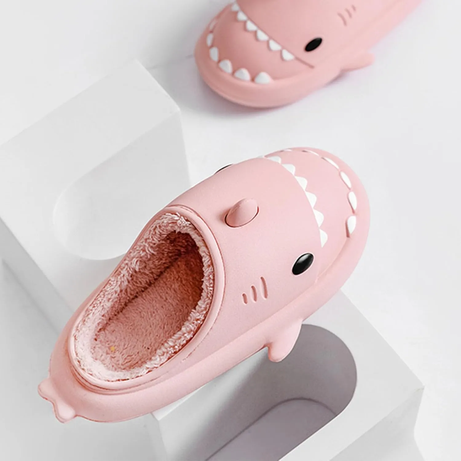 Shark Slippers For Women Men Cozy Funny Fuzzy Slippers For Women Bedroom Slippers House Shoes Slippers Cute Animal Non Slip Warm Slippers For Fall and Winter Indoor Outdoor