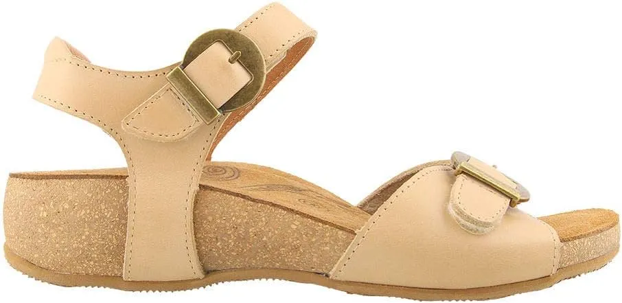 Taos Footwear Women's Vera Sandal