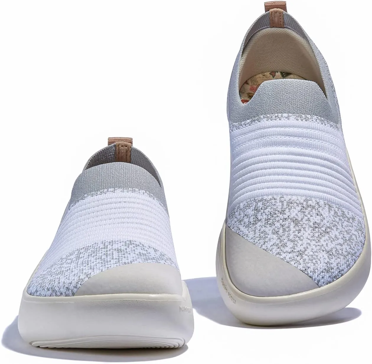 UIN Women's Slip On Walking Shoes Art Travel Lightweight Comfort Fashion Sneaker Mahon Series