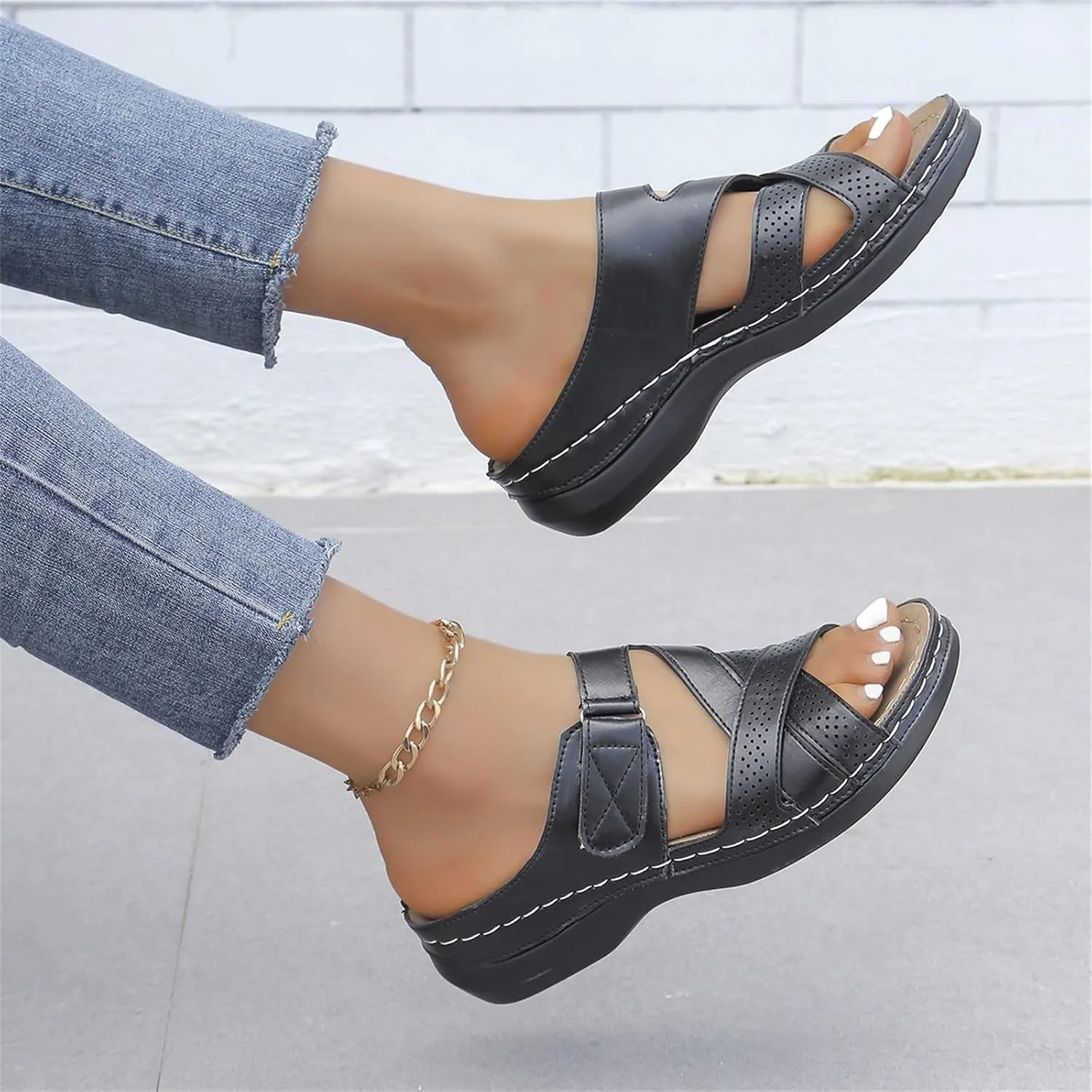 Womens Slip On Slippers Slippers Hollow Casual Slippers Slope Bottom Shoes Sandals Outside Slippers for Women
